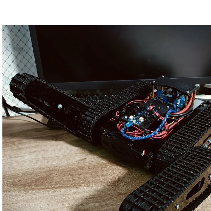 Tracked rescue robot prototype